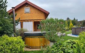 Domek u Emi jakuzzi Wilkasy Giżycko